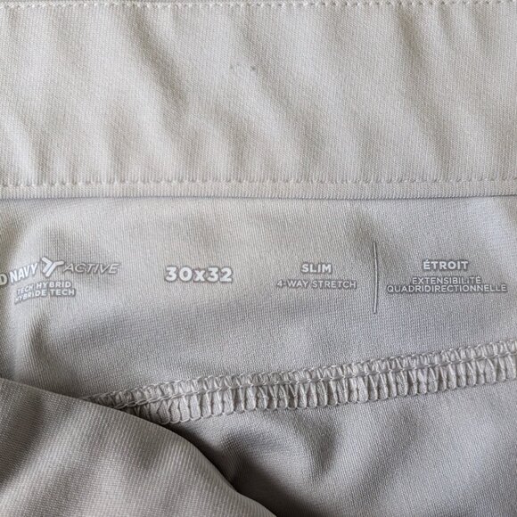 Old Navy Slim Tech Hybrid Pant 30"x32" - Picture 2 of 5